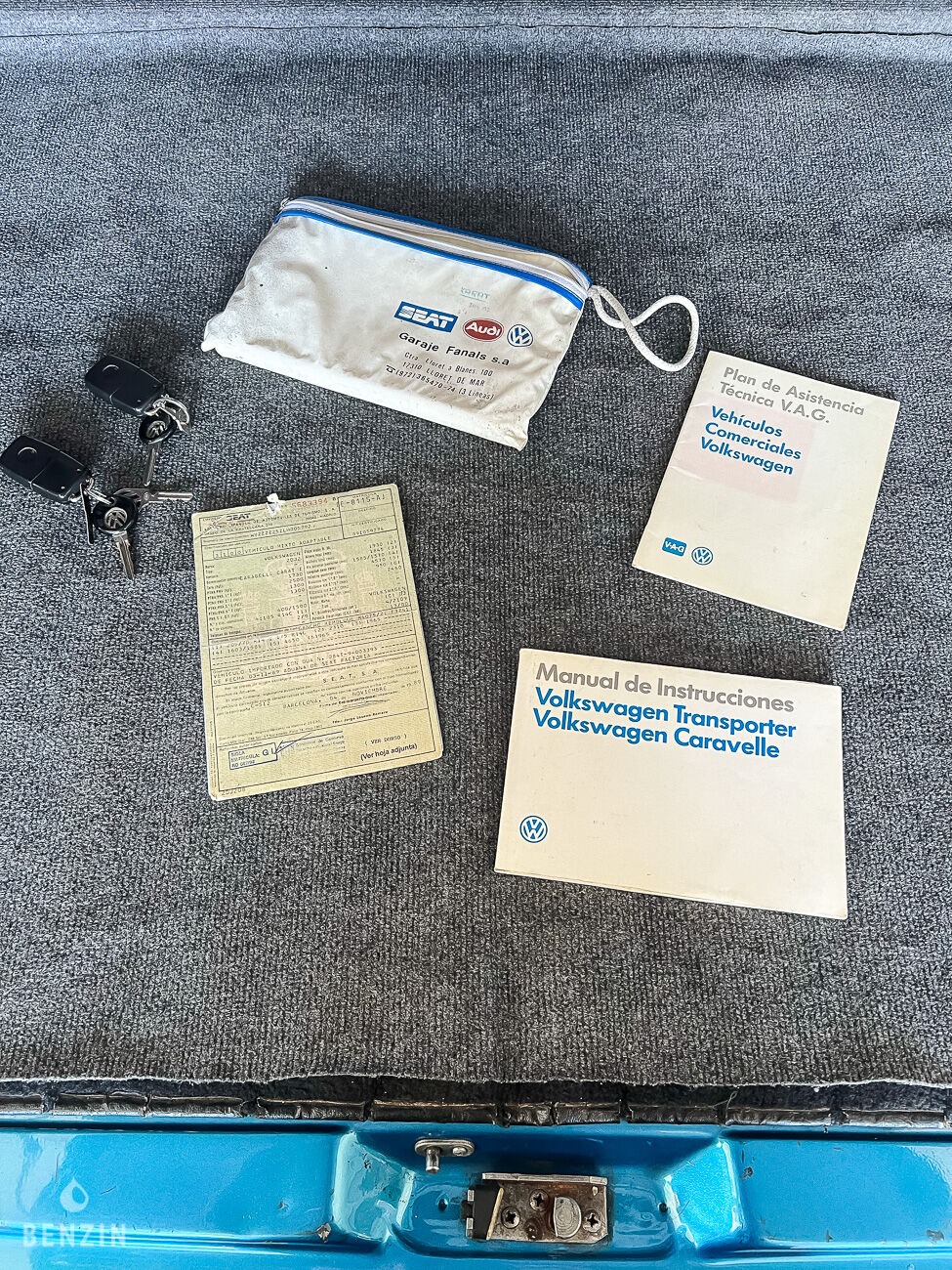 Volkswagen T3 Caravelle Carat - 1989 - Benzin.fr occasion à vendre se vende for sale te koop zu verkaufen Volkswagen T3 Caravelle Carat - 1989 - Benzin.fr occasion à vendre se vende for sale te koop zu verkaufen