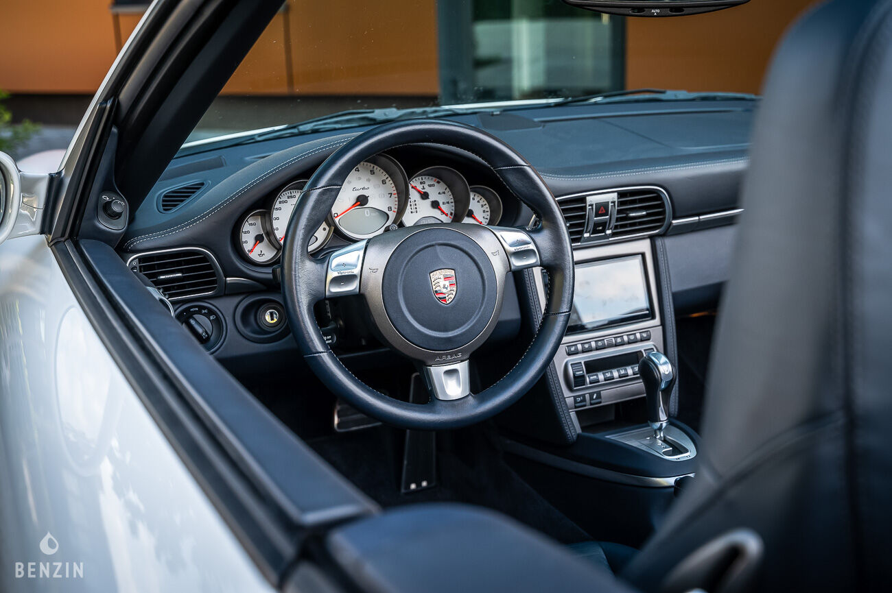 Porsche 911 type 997 Turbo Cabriolet 29kkm - 2007 - Benzin.fr occasion à vendre se vende for sale te koop zu verkaufen Porsche 911 type 997 Turbo Cabriolet 29kkm - 2007 - Benzin.fr occasion à vendre se vende for sale te koop zu verkaufen