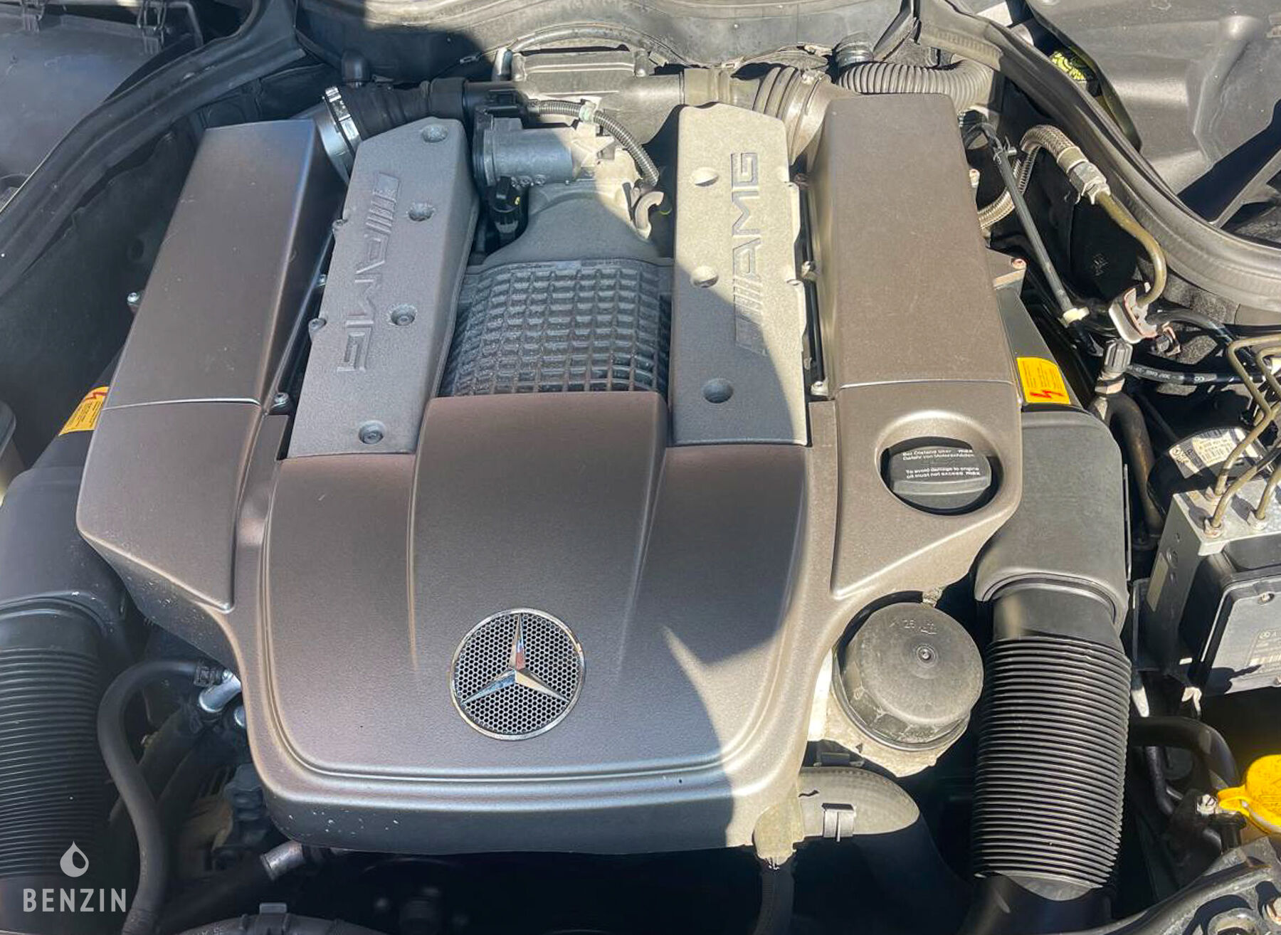 Mercedes-Benz C32 AMG W203 Mercedes-Benz C32 AMG W203