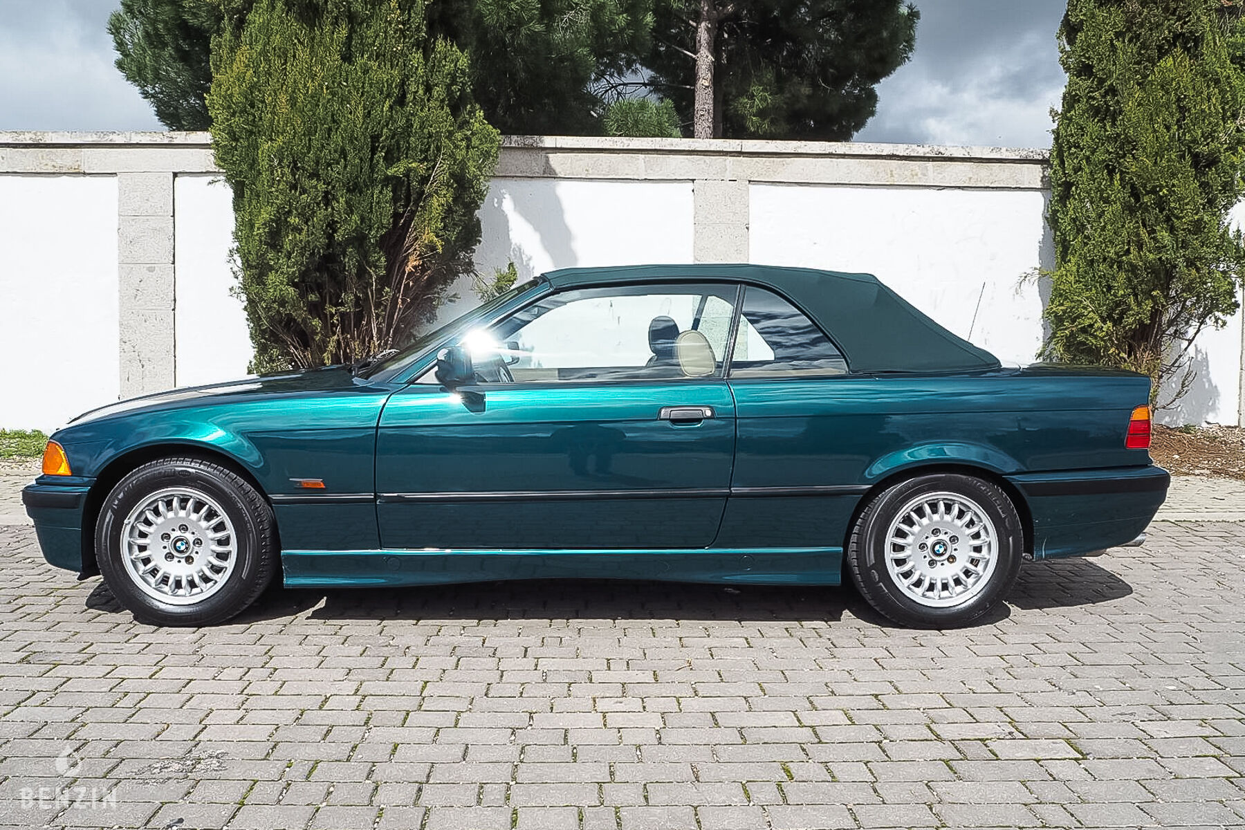 BMW 328i Cabriolet e36 occasion à vendre se vende for sale te koop zu verkaufen BMW 328i Cabriolet e36 occasion à vendre se vende for sale te koop zu verkaufen