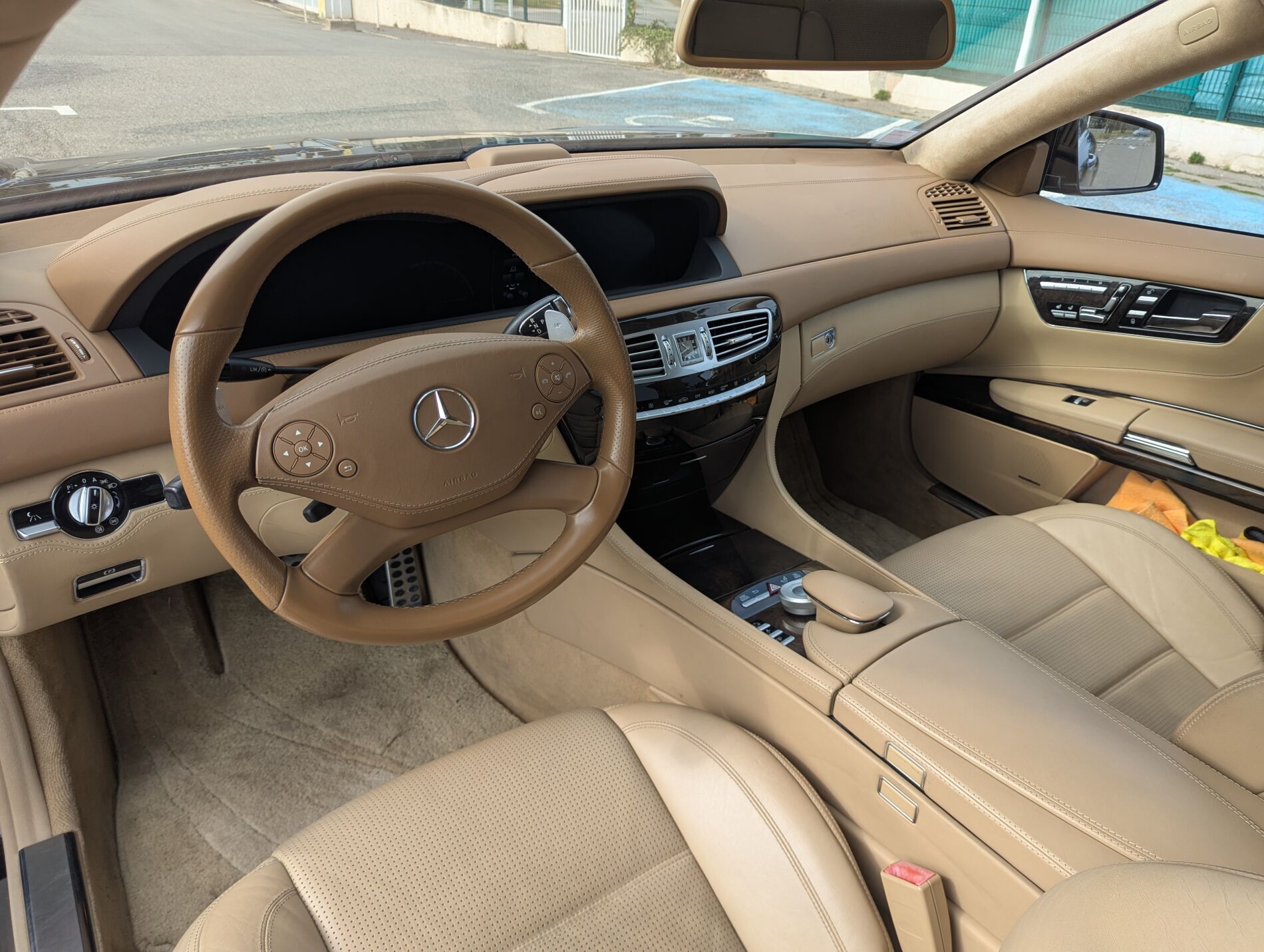 Mercedes CL63 AMG 2011 - Benzin.fr occasion à vendre se vende for sale te koop zu verkaufen Mercedes CL63 AMG 2011 - Benzin.fr occasion à vendre se vende for sale te koop zu verkaufen