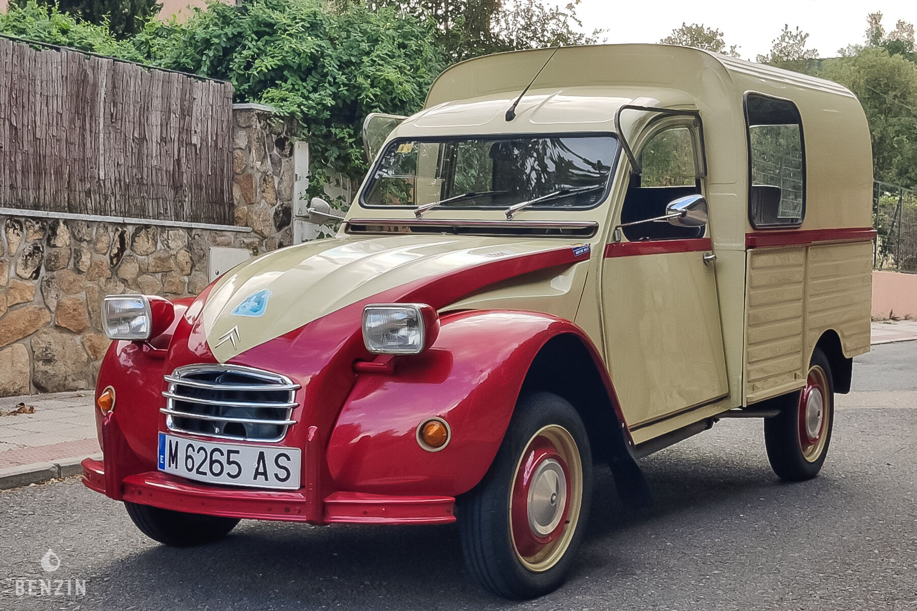 Citroën 2CV AKS 400 occasion à vendre se vende for sale te koop zu verkaufen Citroën 2CV AKS 400 occasion à vendre se vende for sale te koop zu verkaufen