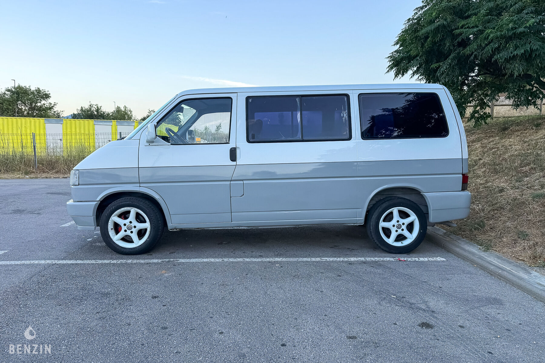 Volkswagen T4 Caravelle occasion à vendre se vende for sale te koop zu verkaufen Volkswagen T4 Caravelle occasion à vendre se vende for sale te koop zu verkaufen