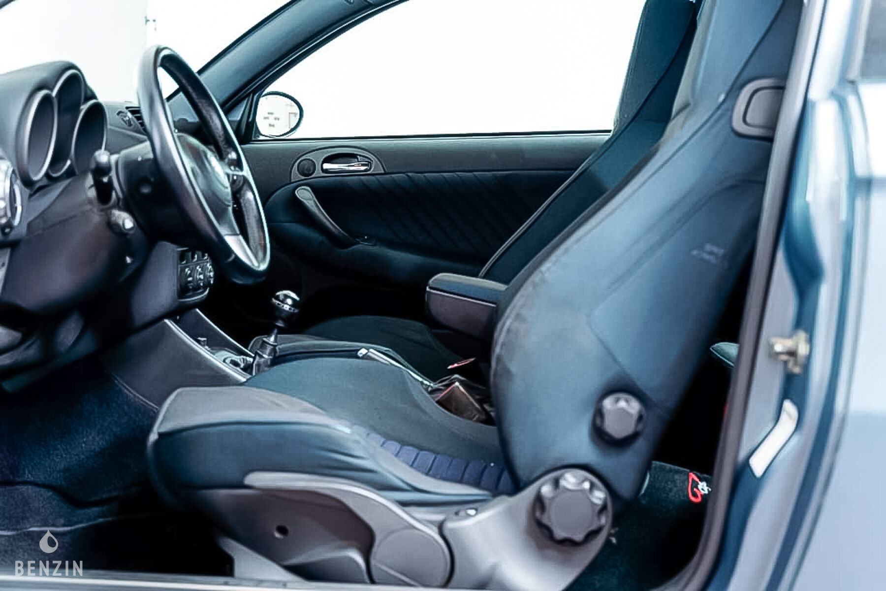 Alfa Romeo 147 GTA occasion à vendre se vende for sale te koop zu verkaufen Alfa Romeo 147 GTA occasion à vendre se vende for sale te koop zu verkaufen