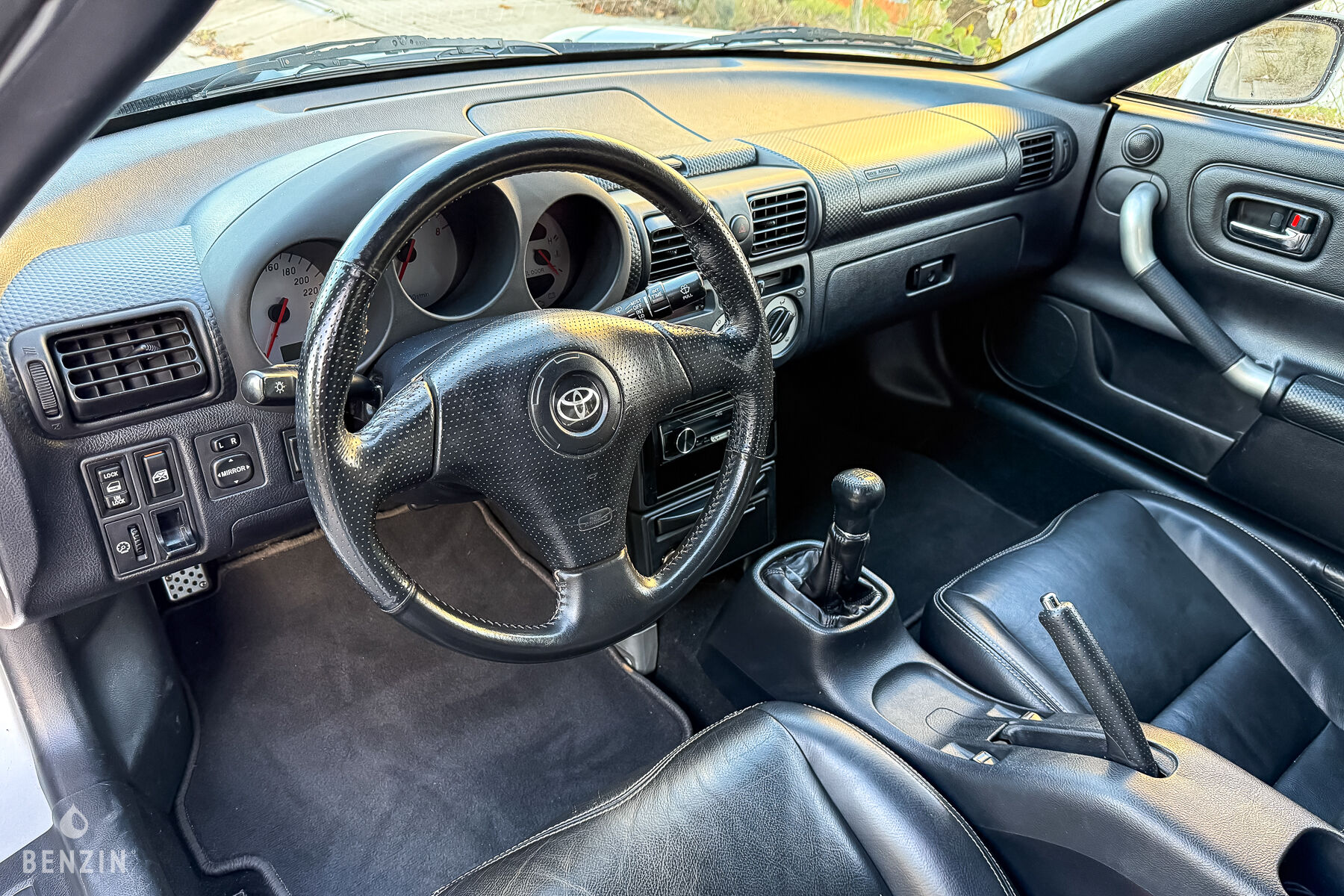 Toyota MR2 1.8 VVT-i occasion à vendre se vende for sale te koop zu verkaufen Toyota MR2 1.8 VVT-i occasion à vendre se vende for sale te koop zu verkaufen