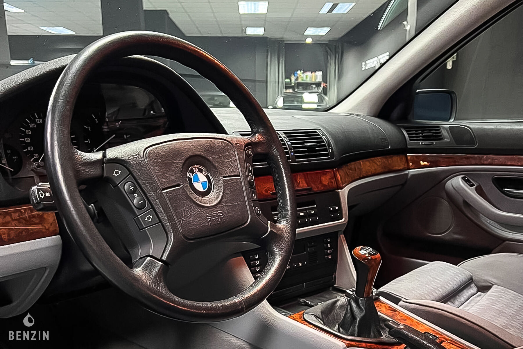 BMW 528i e39 occasion à vendre se vende for sale te koop zu verkaufen BMW 528i e39 occasion à vendre se vende for sale te koop zu verkaufen