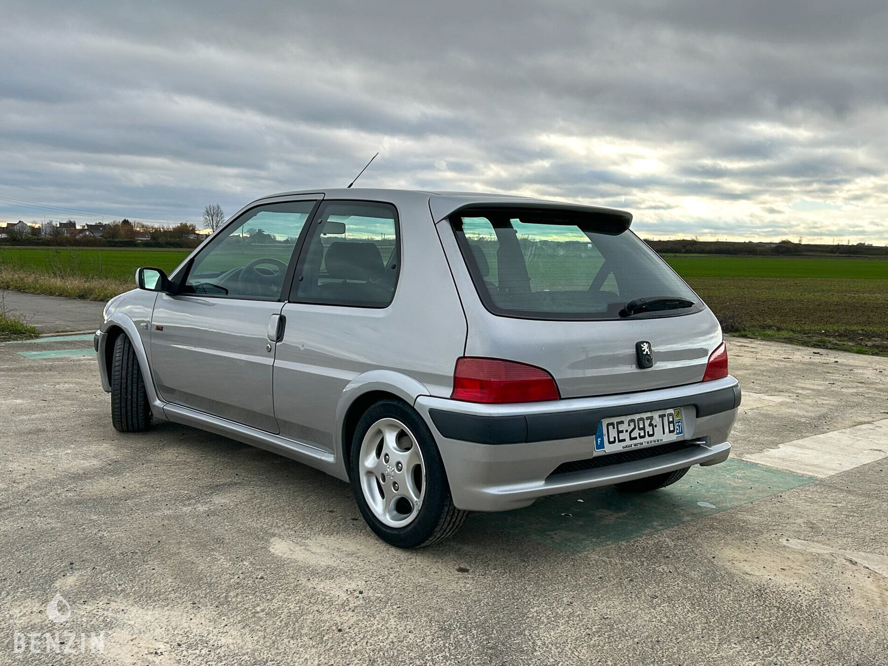 Peugeot 106 S16 occasion à vendre se vende for sale te koop zu verkaufen
