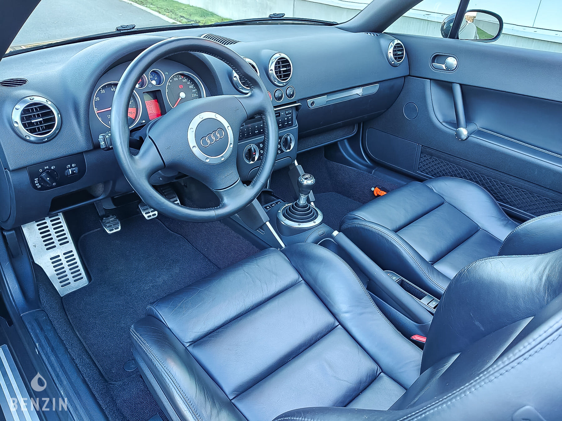 Audi TT Roadster à vendre te koop to sell zu verkaufen se vende en vendita