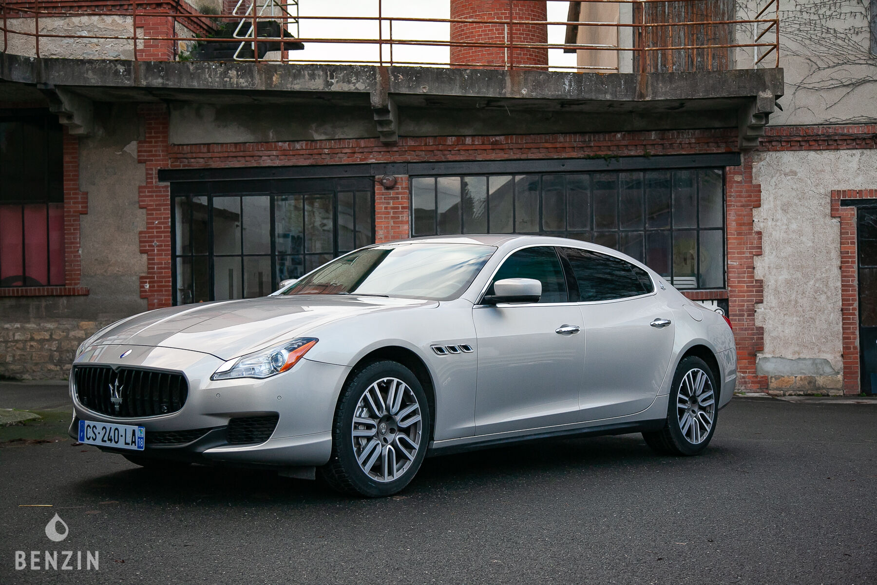 Maserati Quattroporte GTS à vendre te koop to sell zu verkaufen se vende en vendita