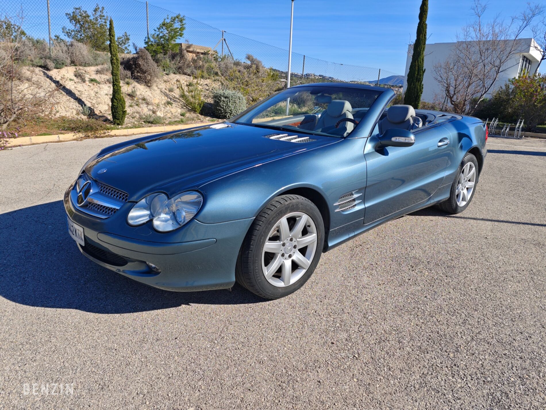 Mercedes-Benz SL 500 R230 - 2001