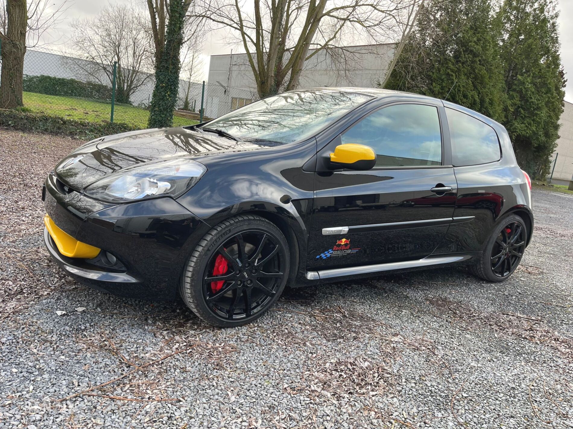 Renault Clio 3 RS Red Bull RB7 à vendre te koop to sell zu verkaufen se vende en vendita