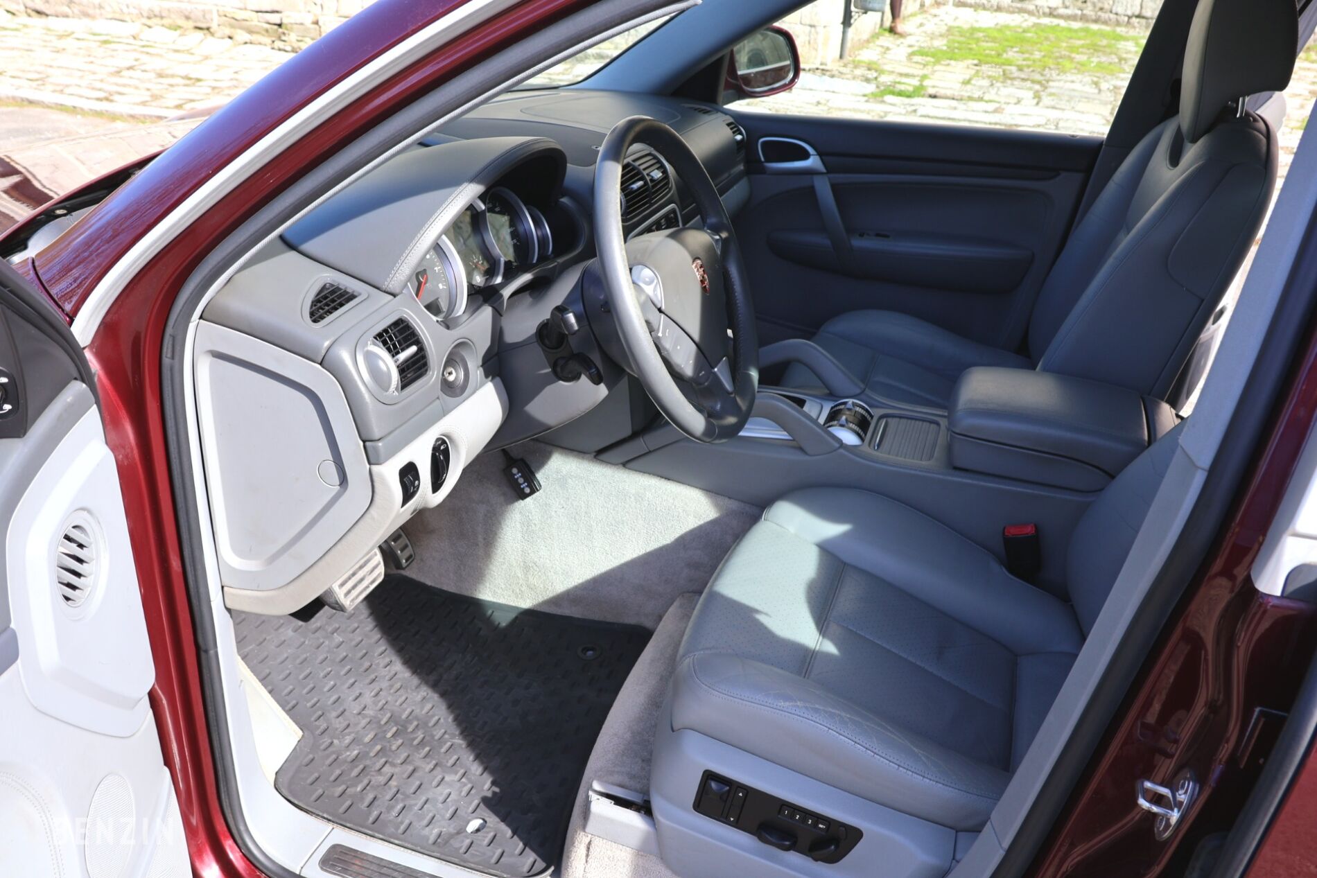 Porsche Cayenne S Porsche Cayenne S