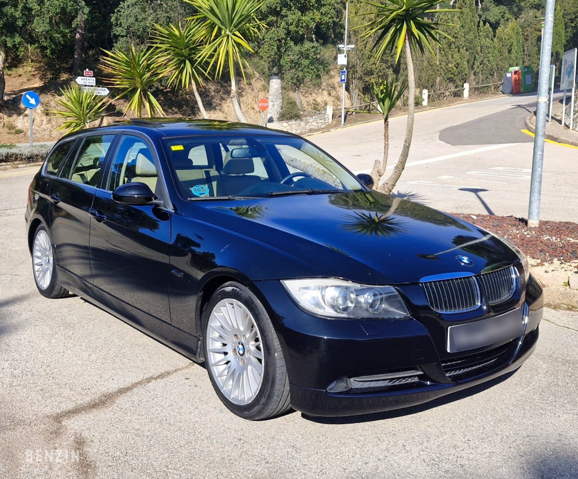 BMW 325i Touring (E91) BMW 325i Touring (E91)