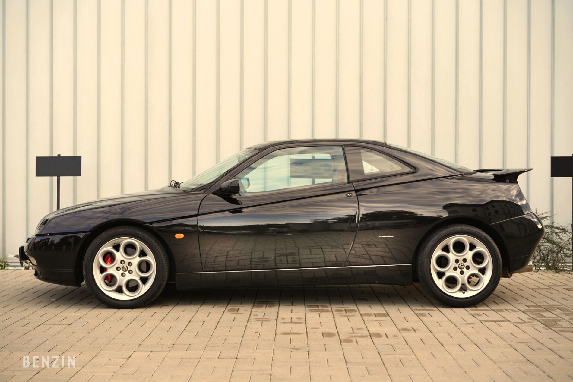 Alfa GTV 916 Busso 3.0 V6 à vendre te koop to sell zu verkaufen se vende en vendita