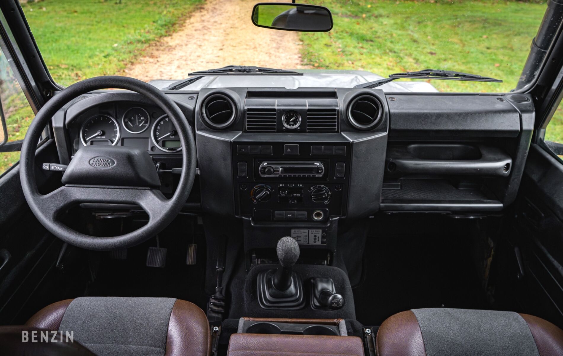 Land Rover Defender HCPU 130 à vendre te koop to sell zu verkaufen se vende en vendita