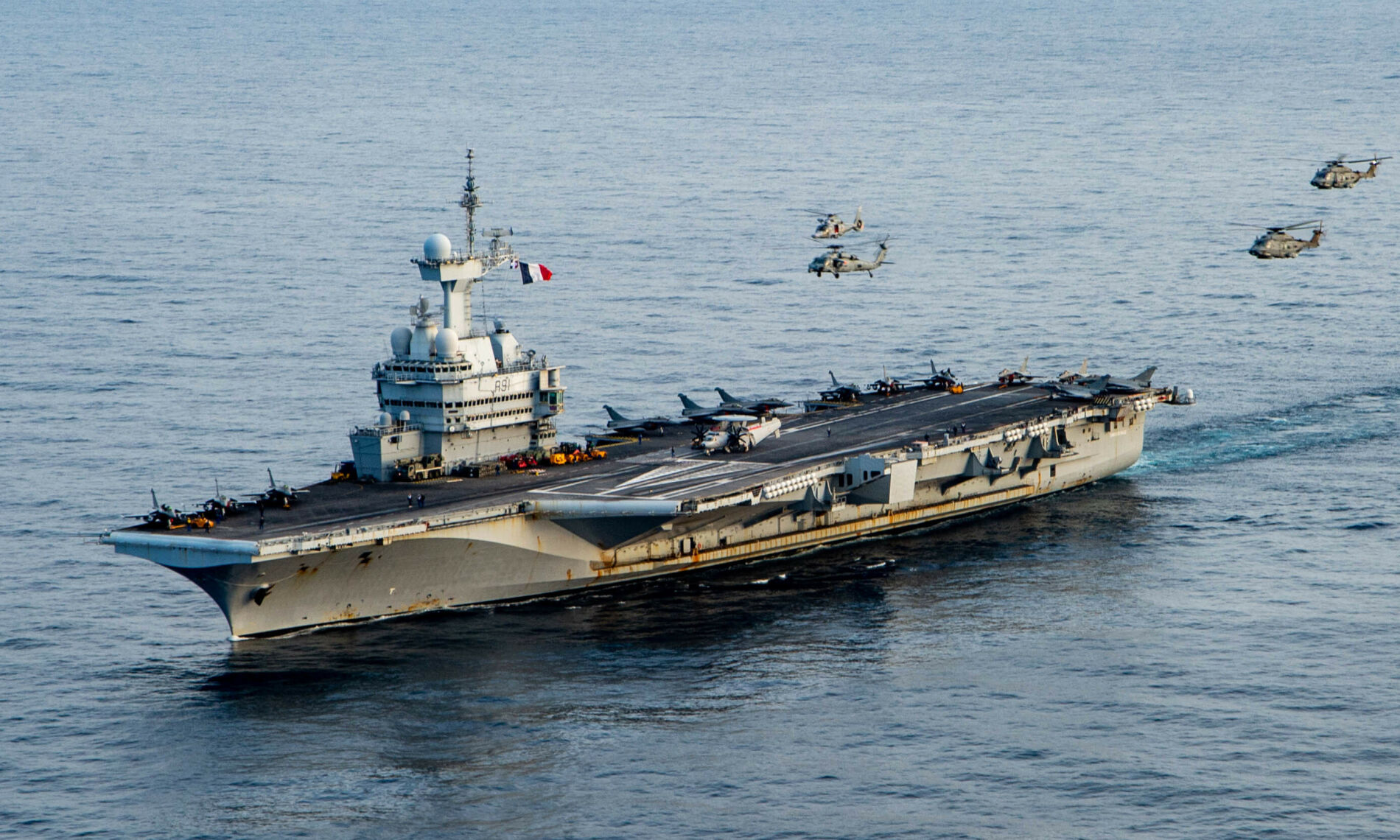 Porte Avion Charles de Gaulle - 2001