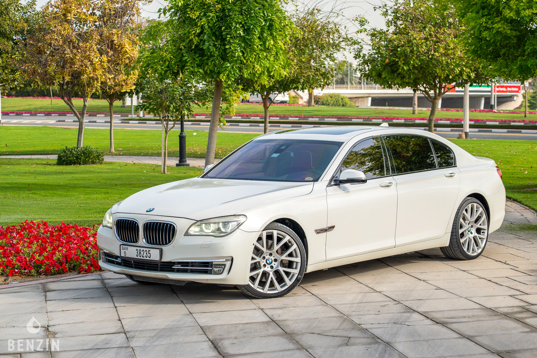 BMW 750Li Individual Pearl Edition - 2013
