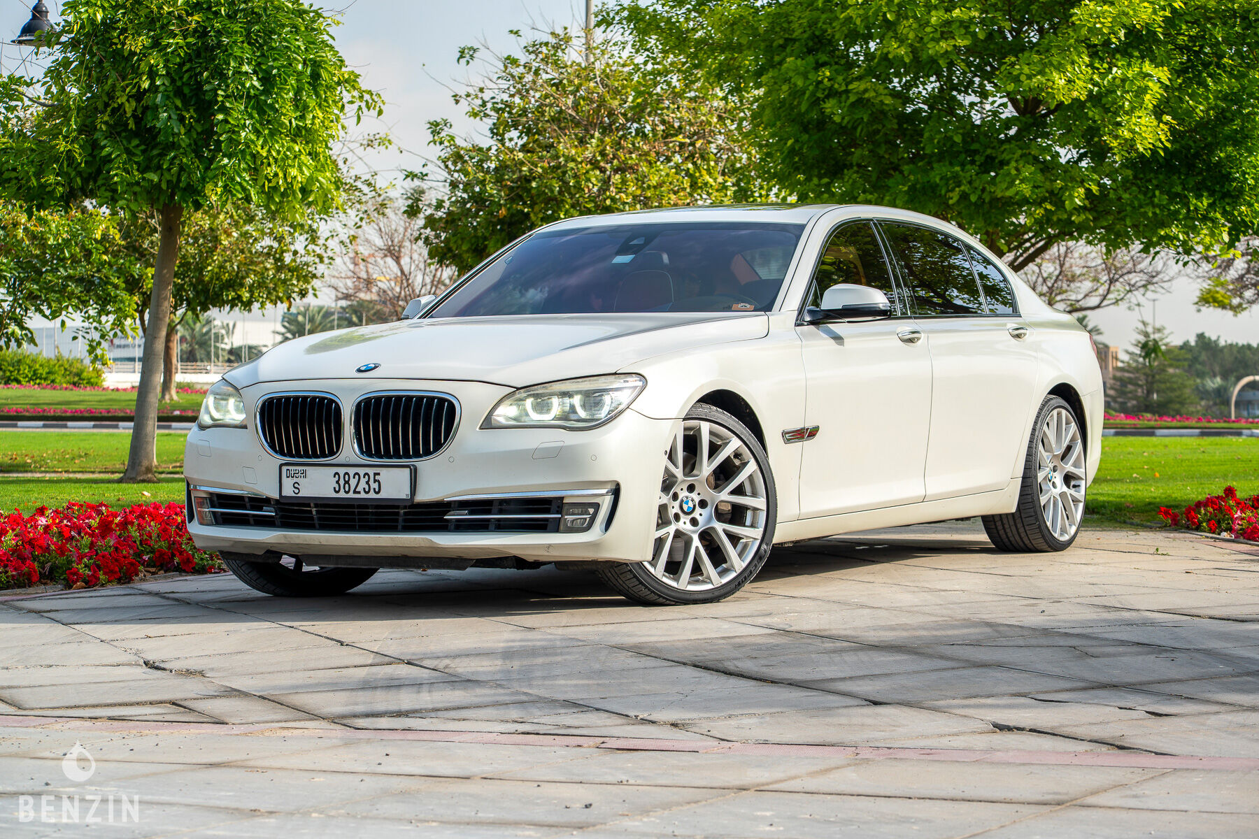 BMW 750Li Individual Pearl Edition - 2013