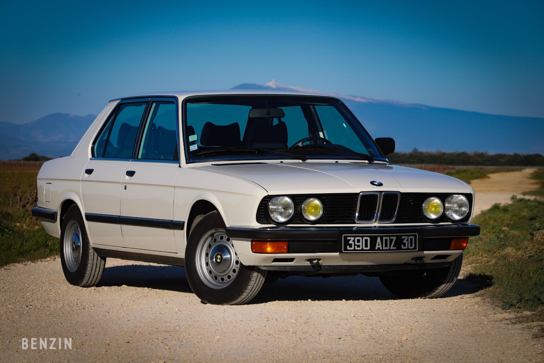 BMW 520i E28 26K Km - 1984