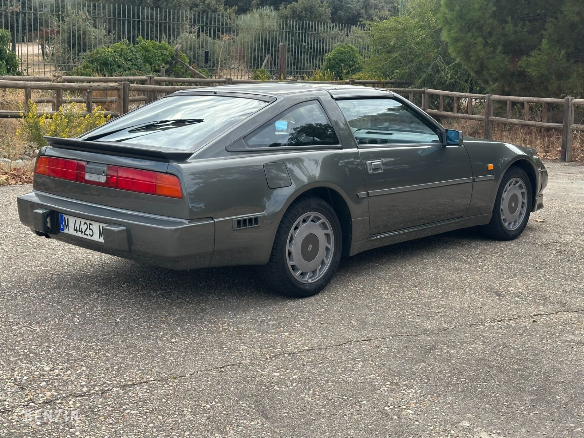 Nissan 300 ZX