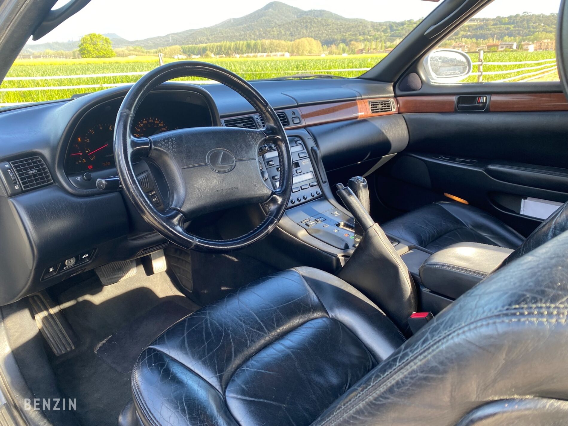  Lexus SC400 