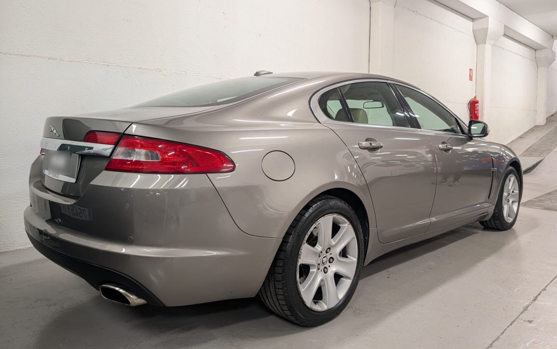 Jaguar XF 4.2 - 2008
