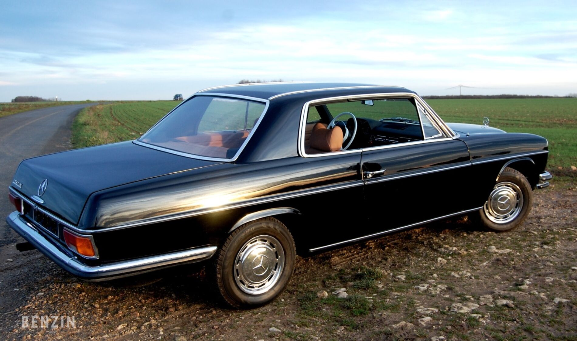 Mercedes-Benz 250 CE W114 - 1971