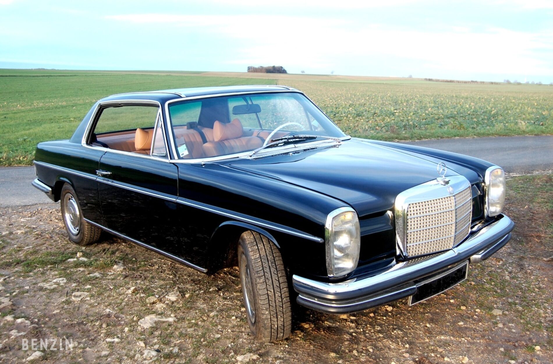 Mercedes-Benz 250 CE W114 - 1971