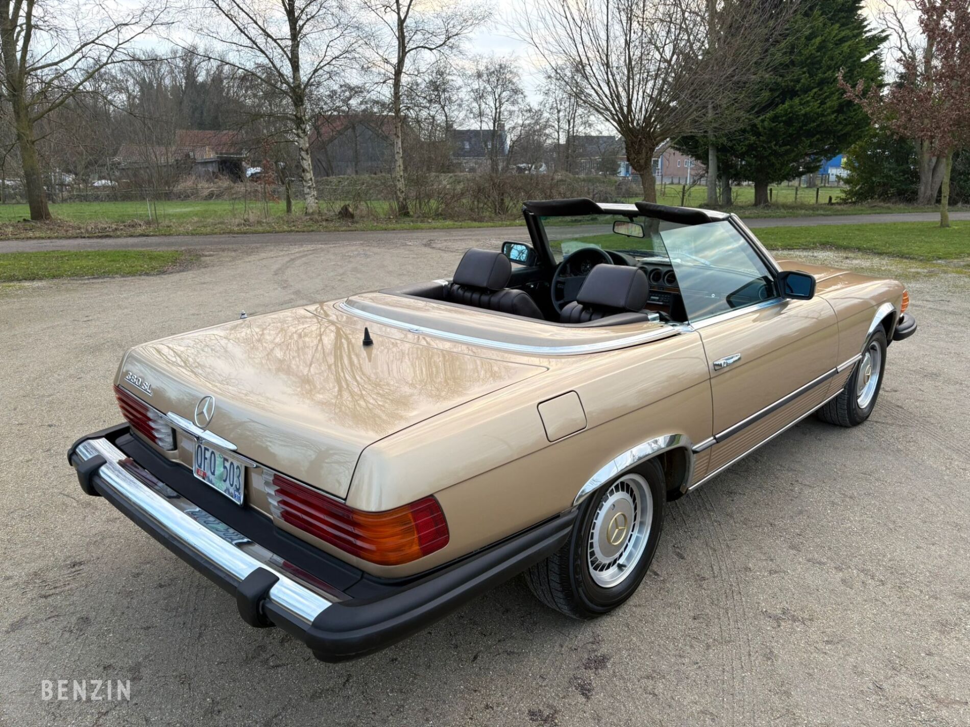 Mercedes-Benz 380 SL R107 - 1983