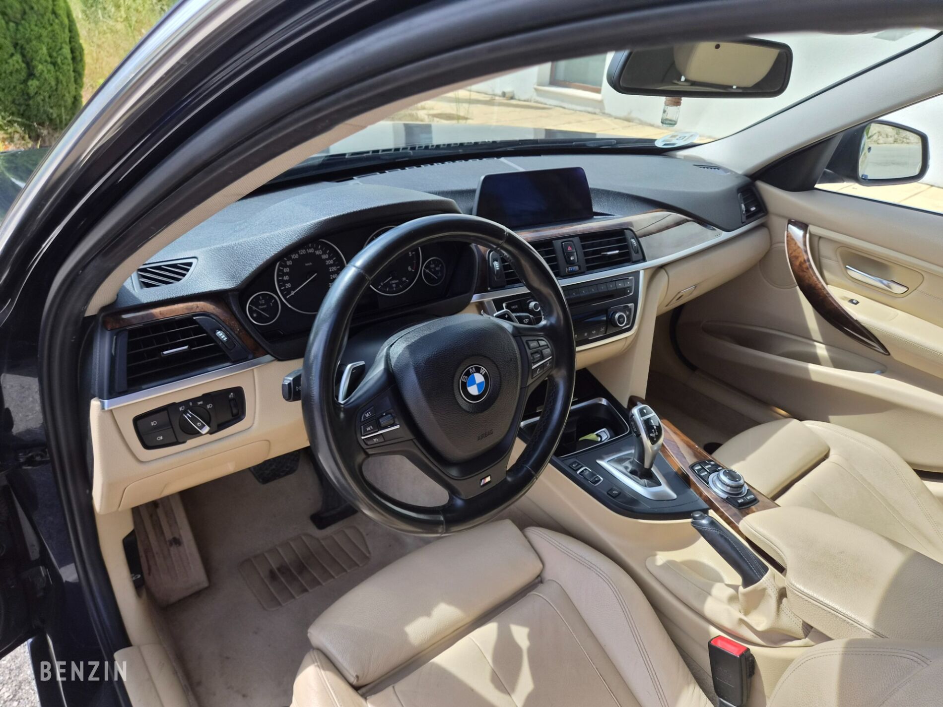  BMW 330d xDrive Touring 
