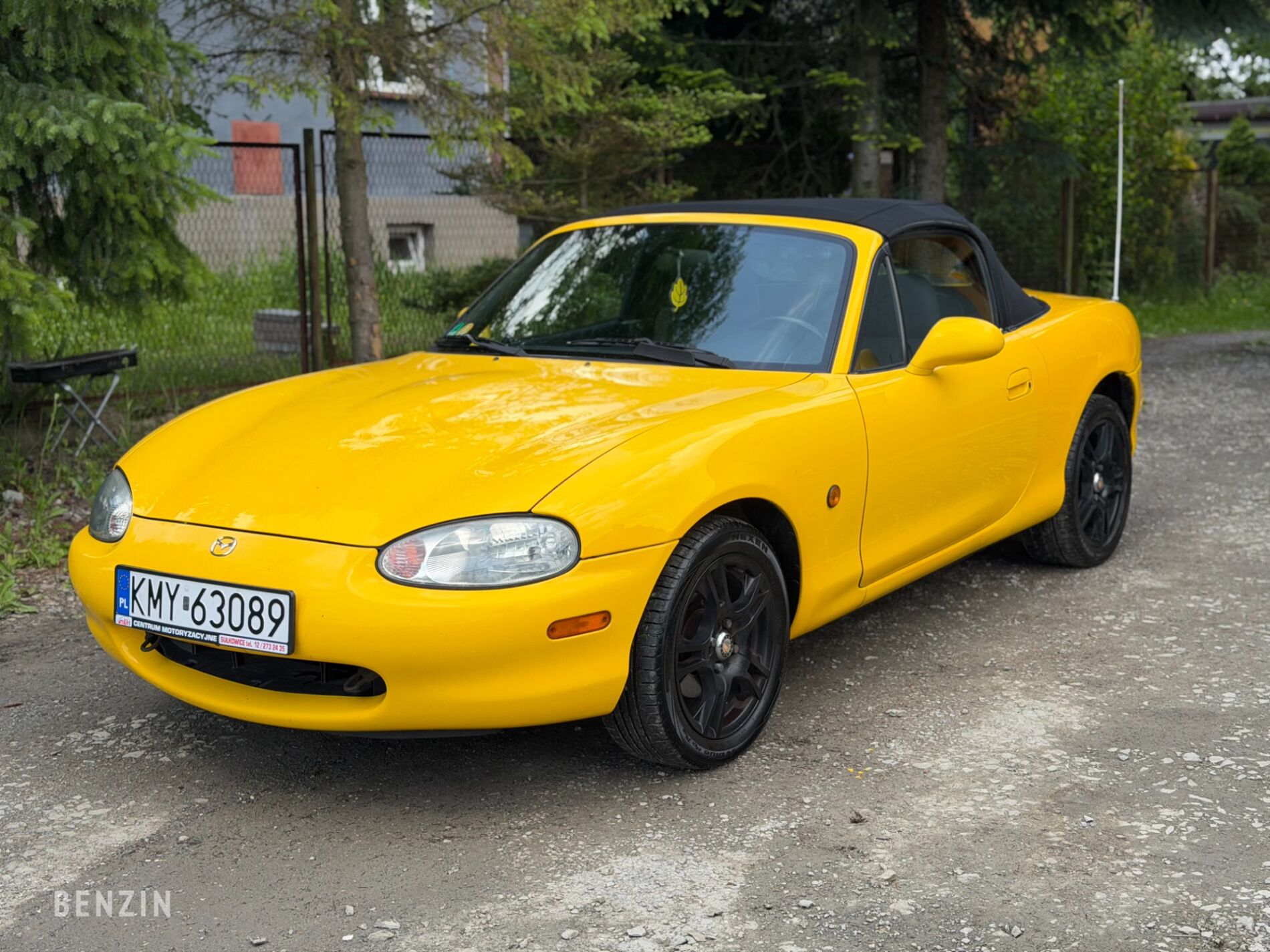 MX-5 NB Yellow California Edition - 2000
