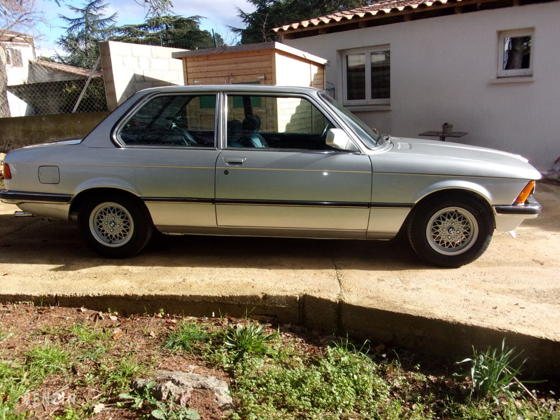 BMW 323i E21 - 1982