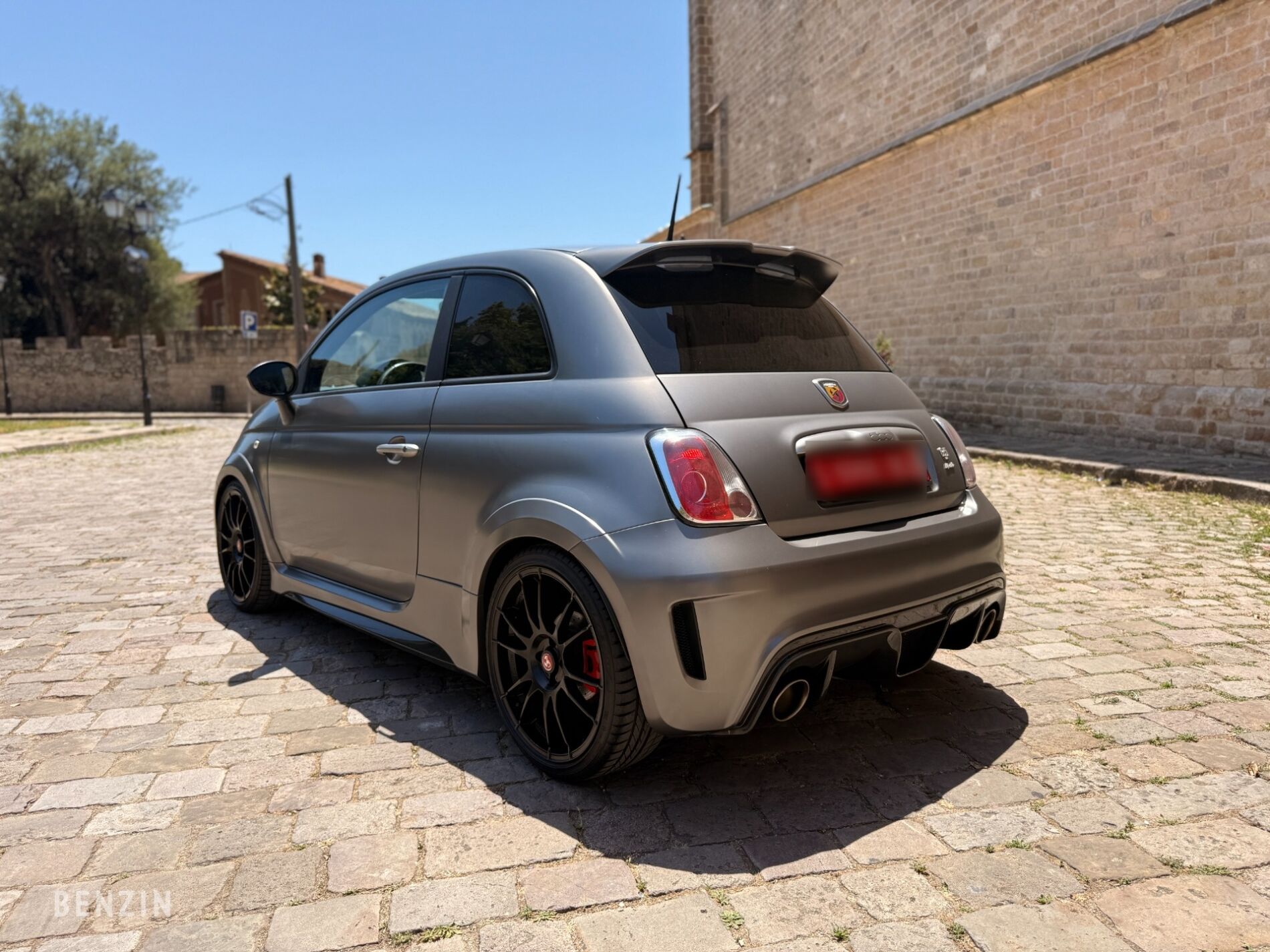  Fiat 500 Abarth 695 Biposto 
