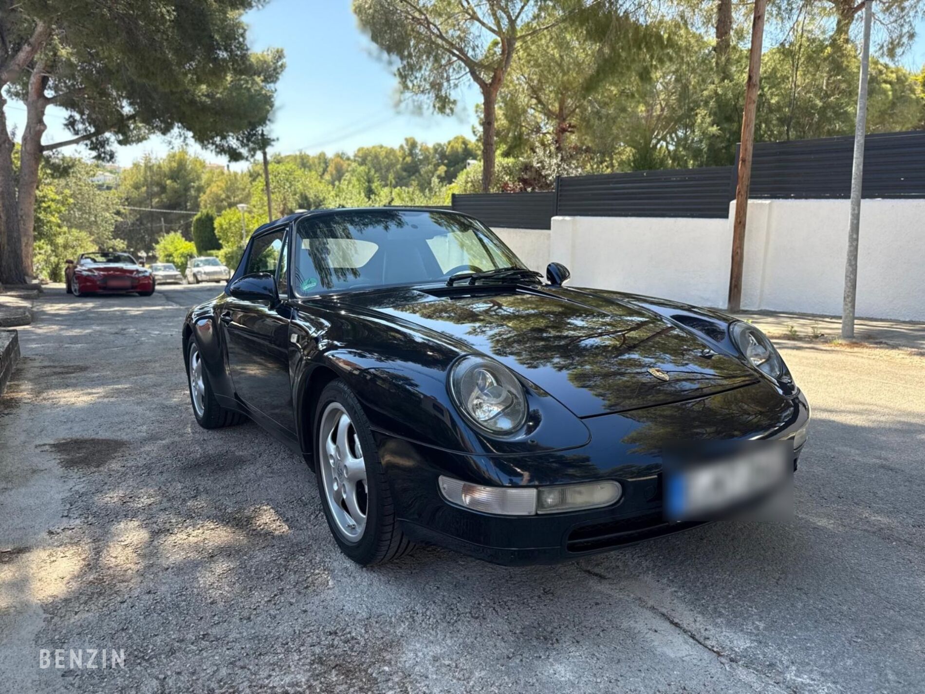 Porsche 911 Type 993 Carrera 4 Cabriolet - 1996