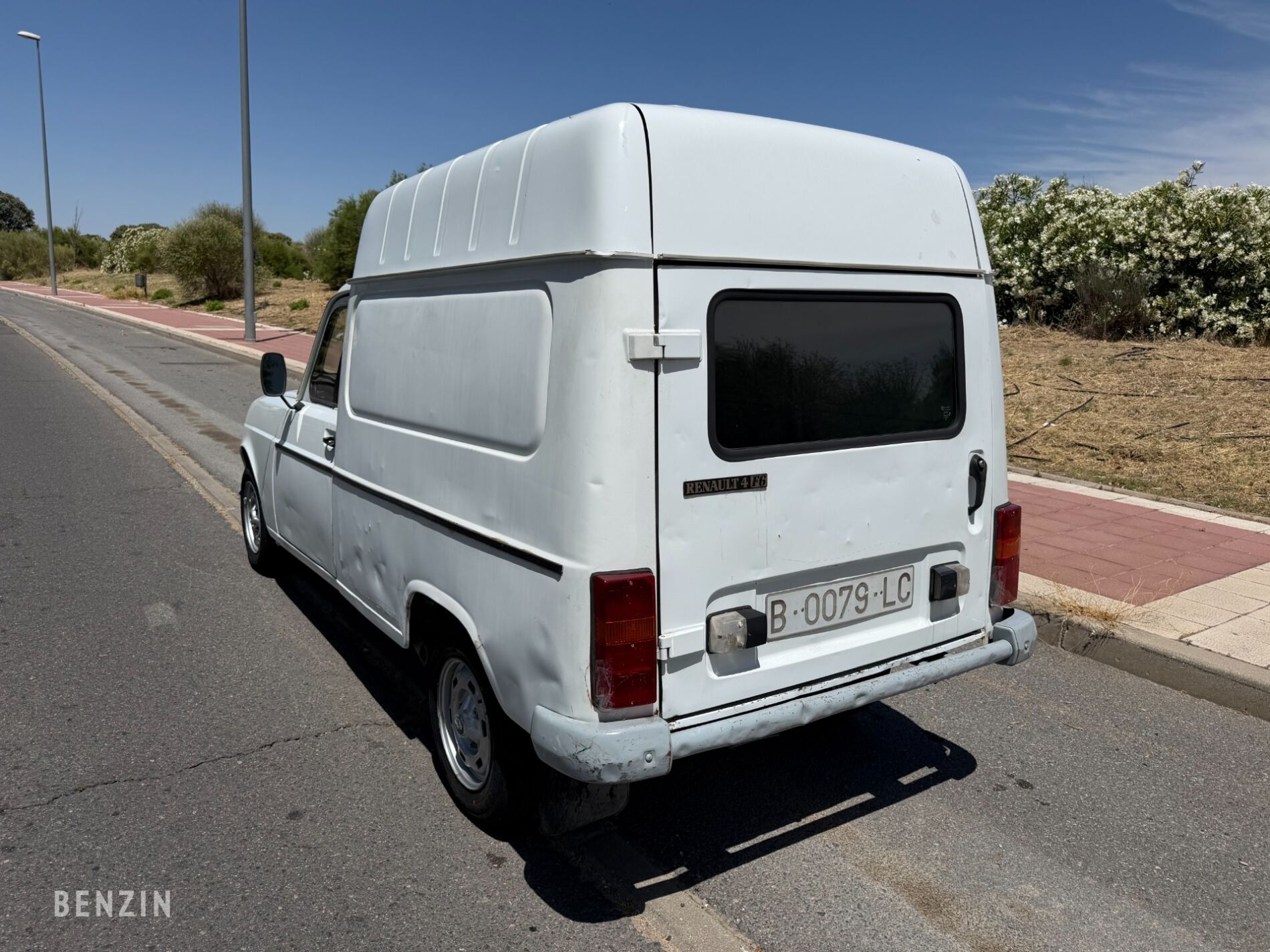 Renault 4 F6 - 1990