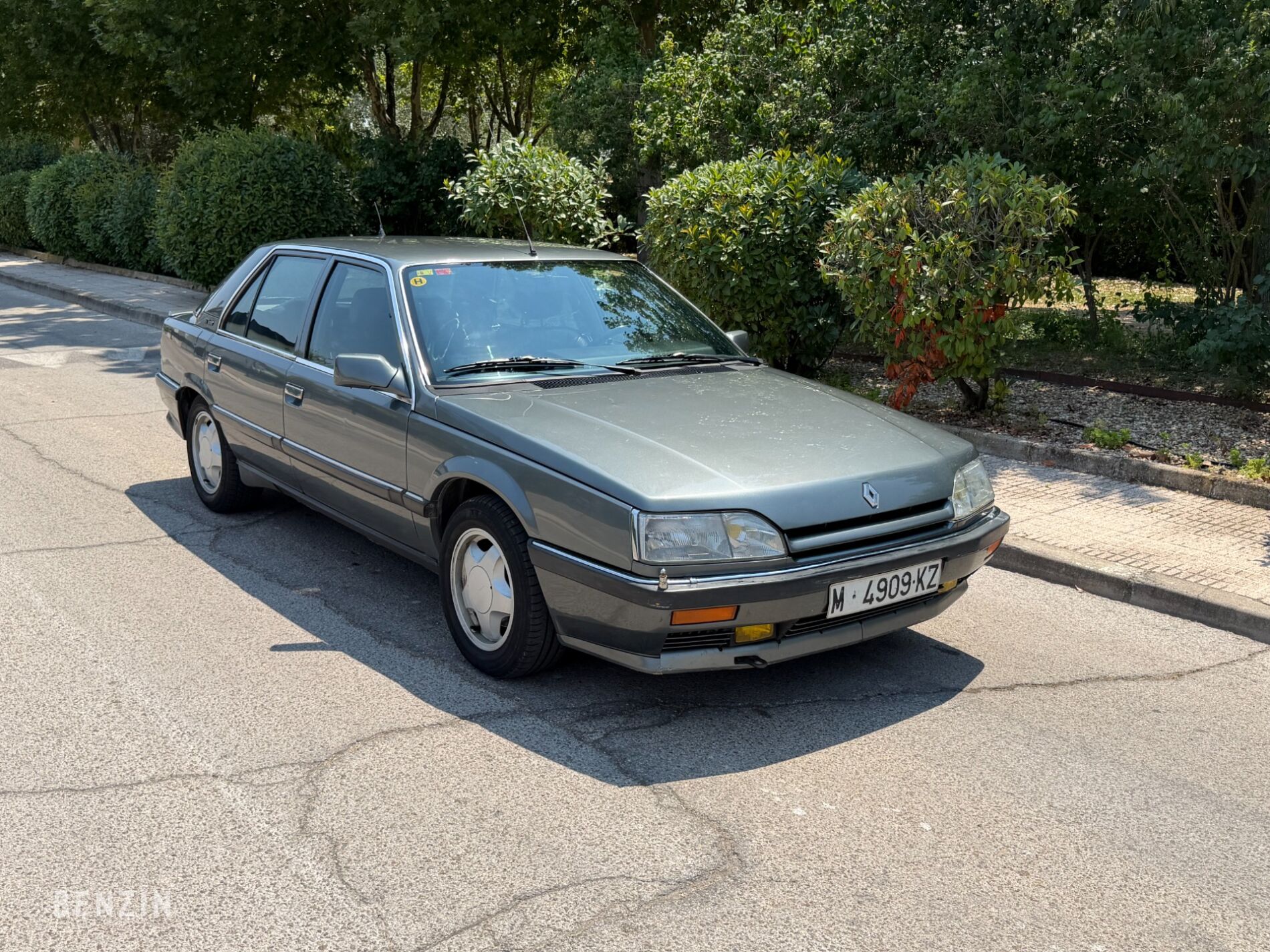  Renault 25 V6 Turbo 