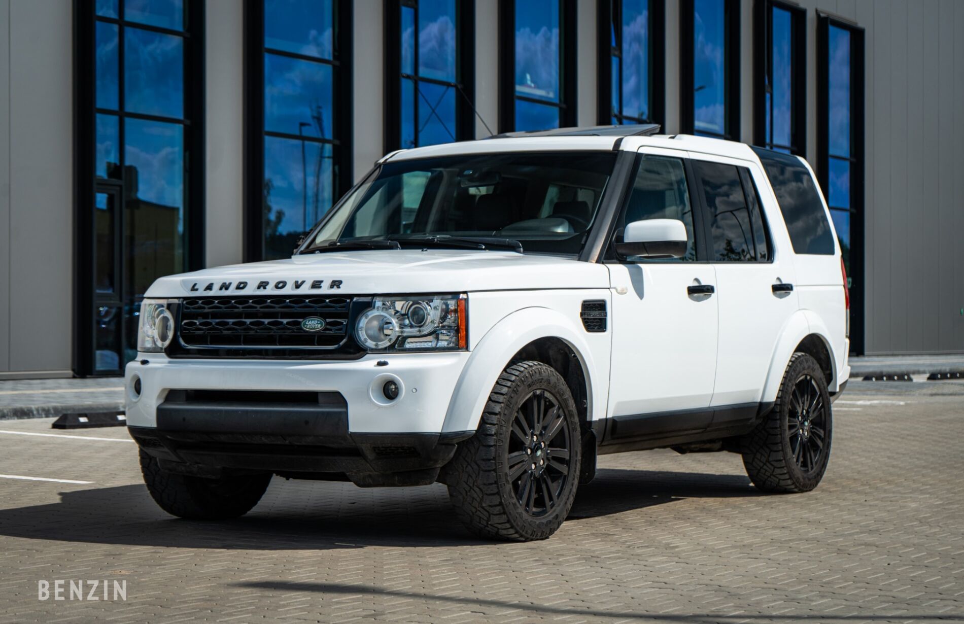 Land Rover Rover Discovery V8 LR4 HSE - 2012