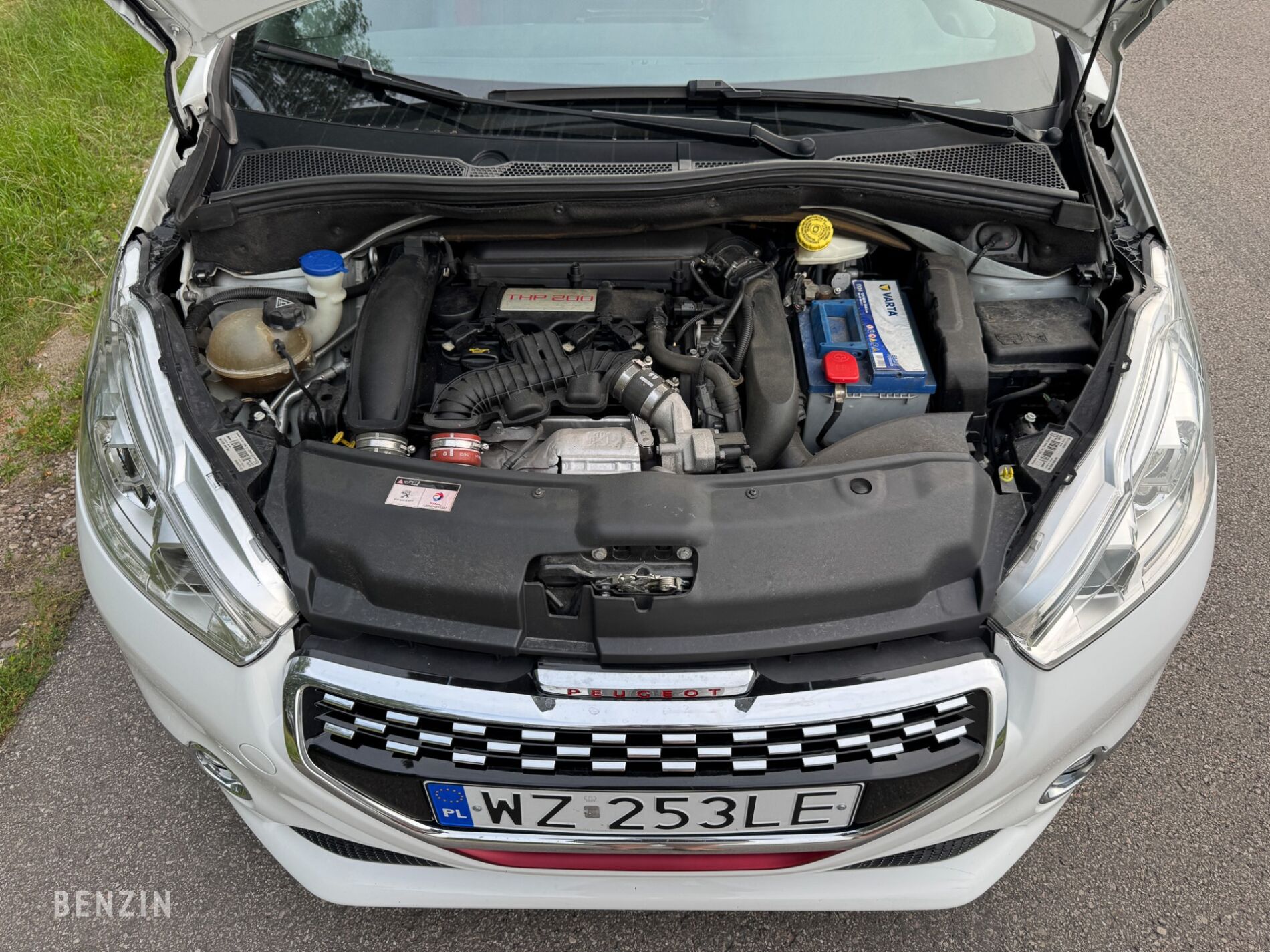 Peugeot 208 GTI - 2014
