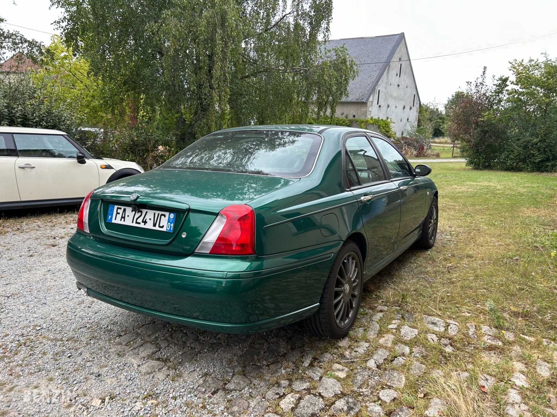 MG ZT V6