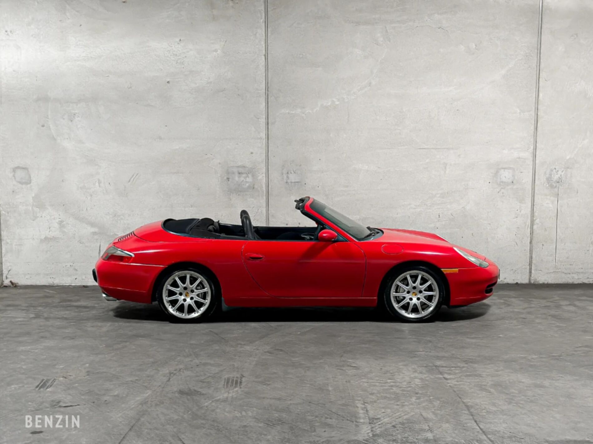 Porsche 911 Carrera 4 Cabriolet