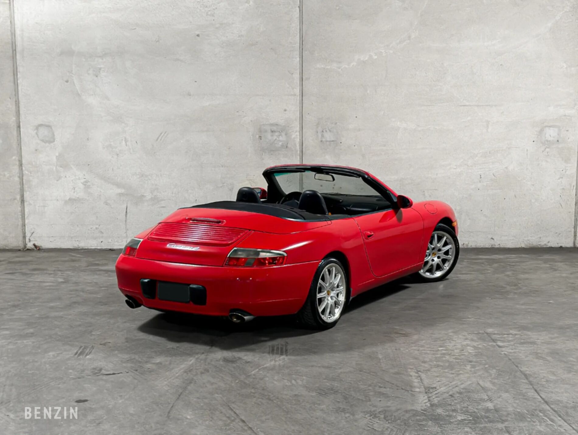 Porsche 911 Carrera 4 Cabriolet