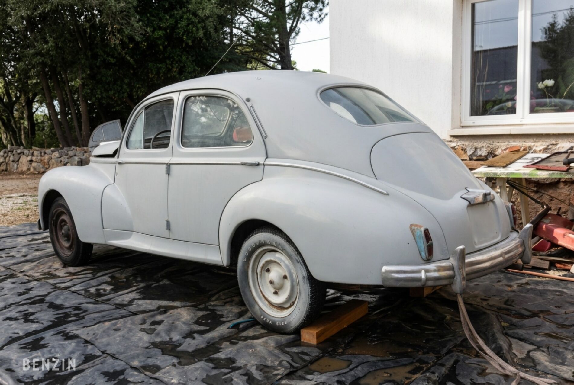 Peugeot 203 C