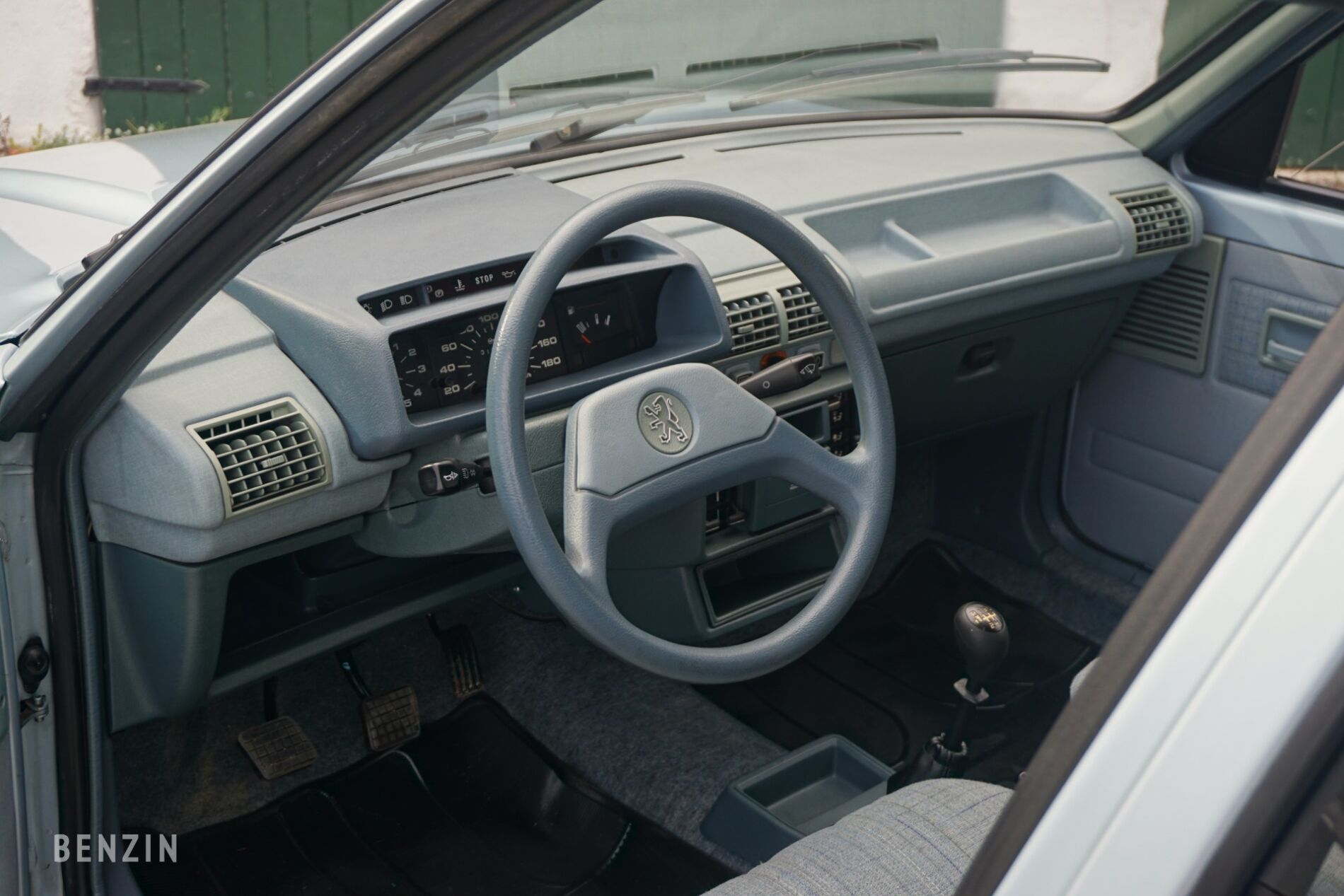  Peugeot 205 GR 