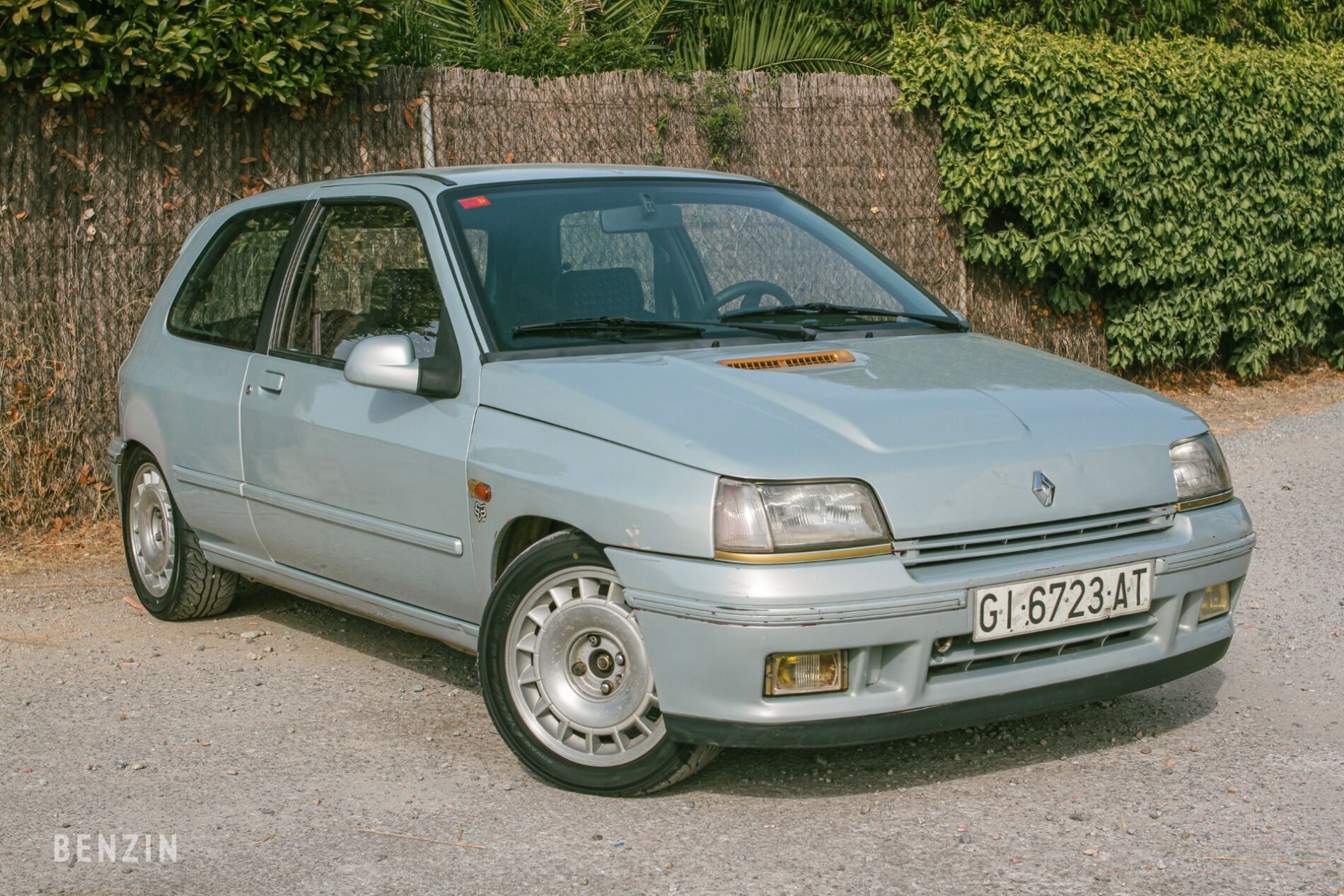 Renault Clio 16V