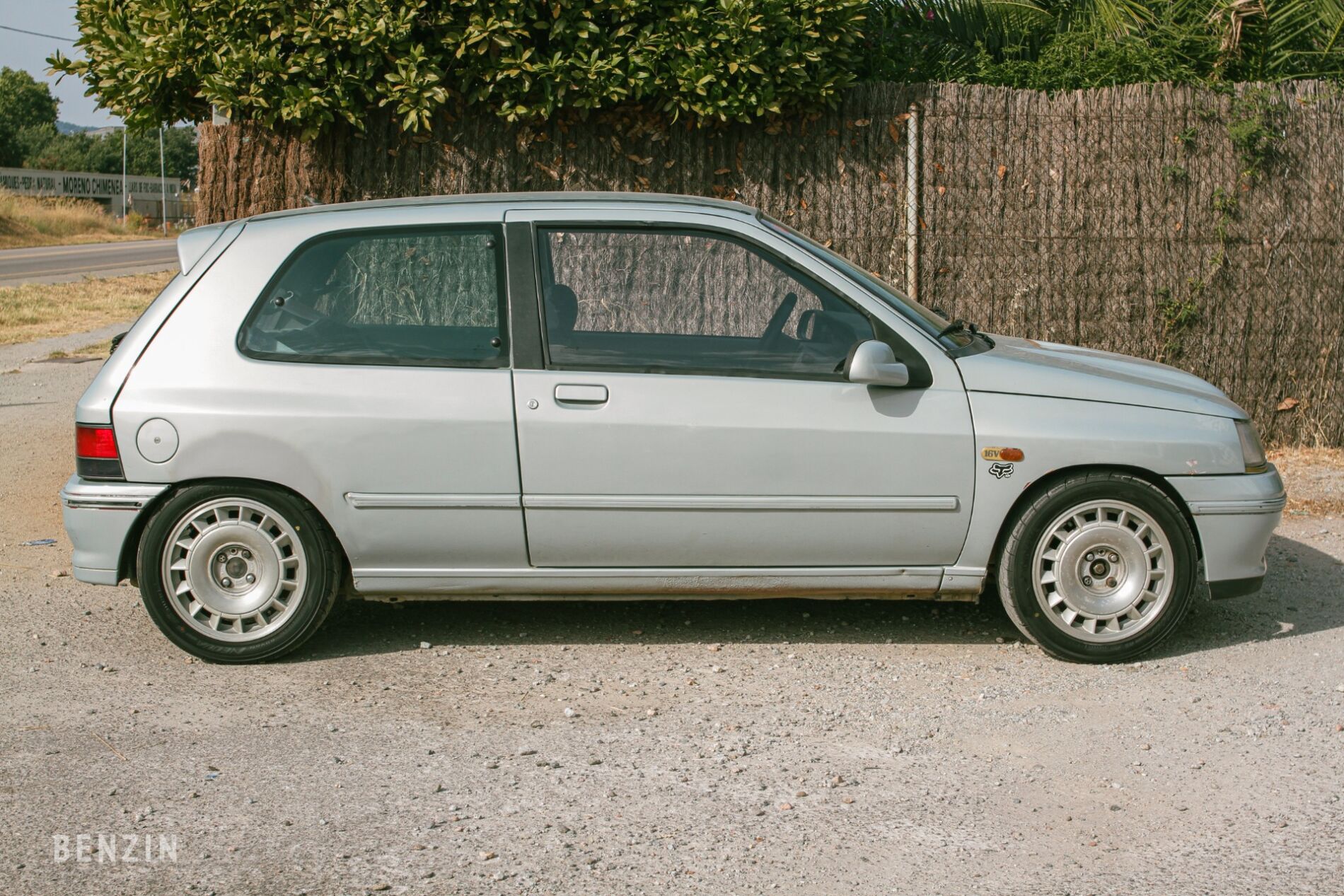 Renault Clio 16V