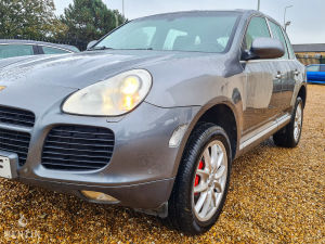 Porsche Cayenne Turbo - 2003