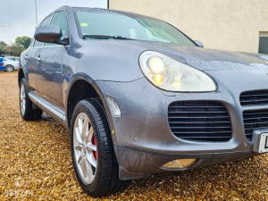 Porsche Cayenne Turbo - 2003