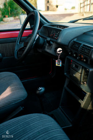 Peugeot 205 GT - 1985