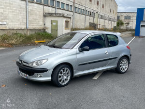 Peugeot 206 S16 - 2002 *Flash