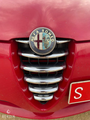 Alfa Romeo 147 GTA - 2004